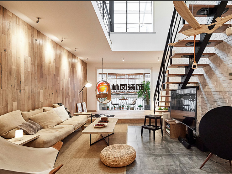 工業(yè)風樓梯下方空間設(shè)計裝修效果圖