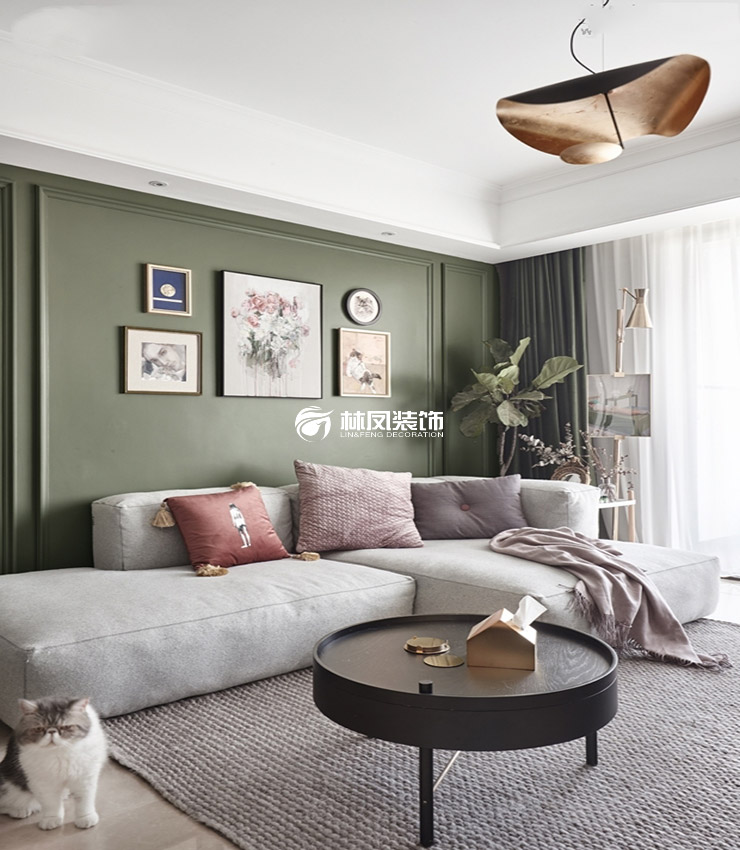 美式風格客廳護墻板裝修效果圖